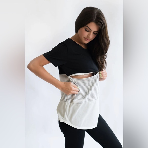 NWOT Black & White Striped Color Block Women's Maternity Nursing Top Sz XS - Picture 3 of 10